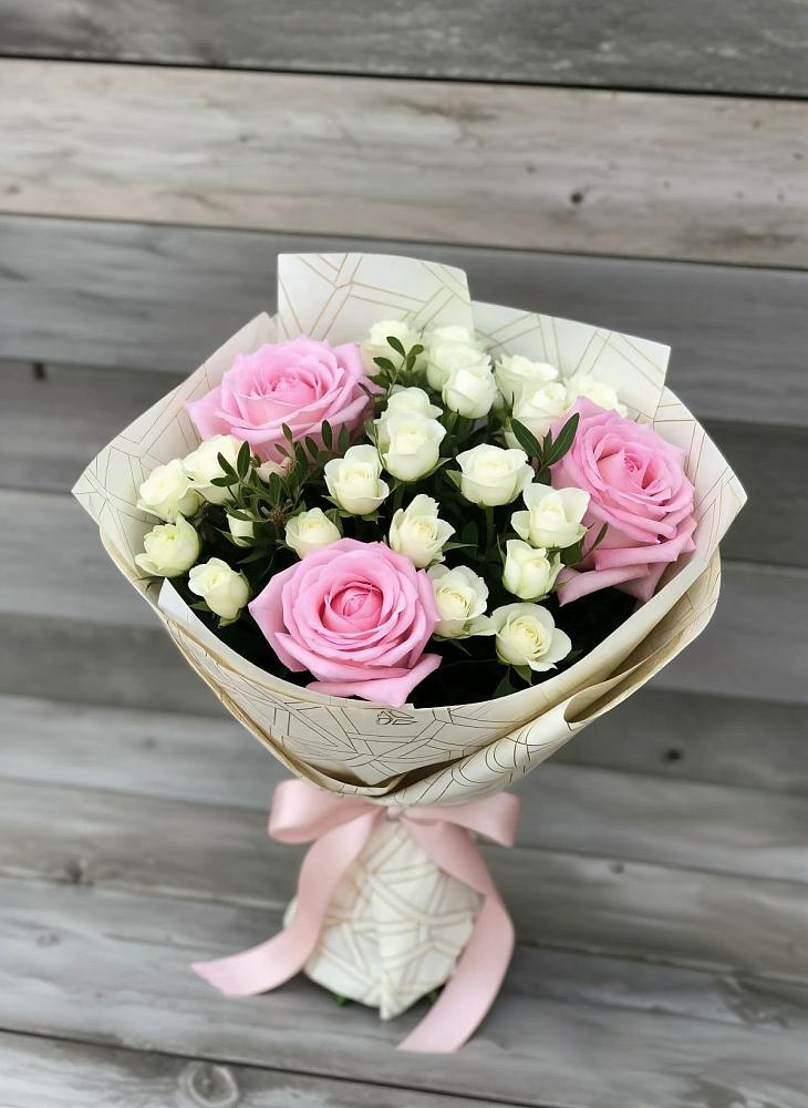 Букет цветов из: Розы в Нефтекамске