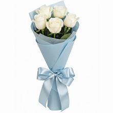Букет 5 Белых роз Проуд в Нефтекамске