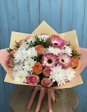 Букет цветов из:  Розы, Герберы и Хризантемы в Нефтекамске