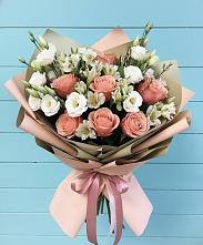 Букет цветов из:  Розы, Альстромерии и Лизиантусы #REPLACE_PRED# Нефтекамске