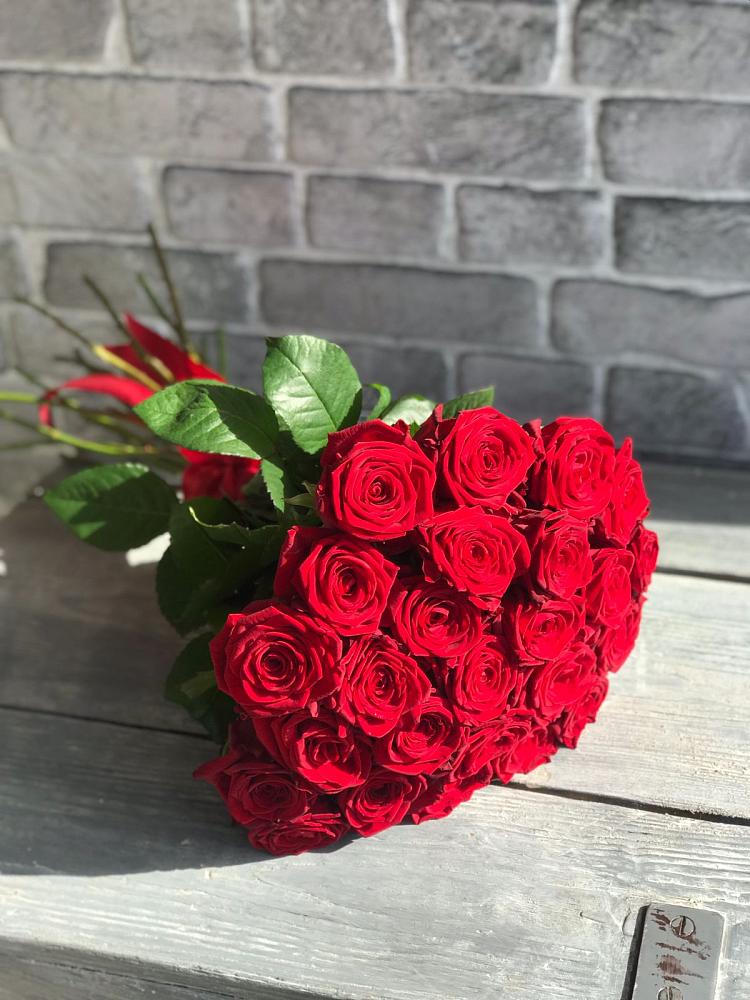 Букет Красные розы Фридом в Нефтекамске