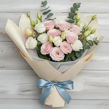 Букет цветов из:  Лизиантусы в Нефтекамске