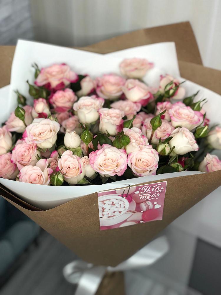 Букет цветов из: Розы в Нефтекамске