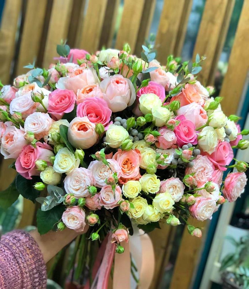 Букет цветов из: Розы в Нефтекамске